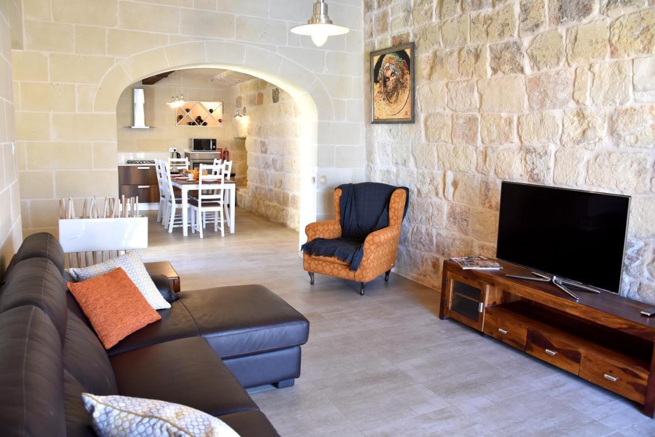 Four Winds Farmhouse Villa Birżebbuġa Buitenkant foto